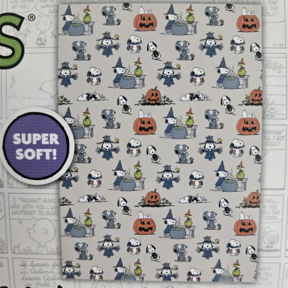 Peanuts Snoopy Halloween Plush Throw Blanket NWT 50 In X 70 In